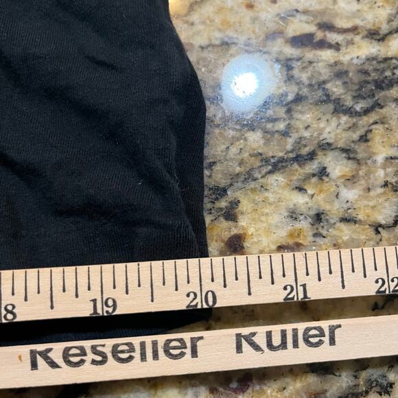 Polo Ralph Lauren Men’s Medium T Shirt Navy Blue Short Sleeve V Neck Logo - Picture 7 of 7